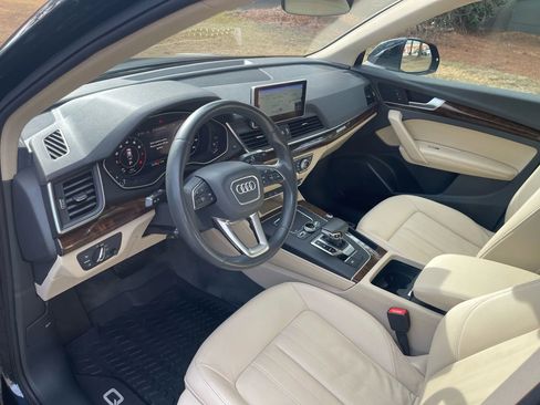 Used 2020 Audi Q5 2.0T Premium Plus w/ Premium Plus Package image 11