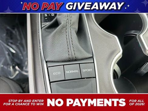 Used 2023 Toyota Camry LE image 31