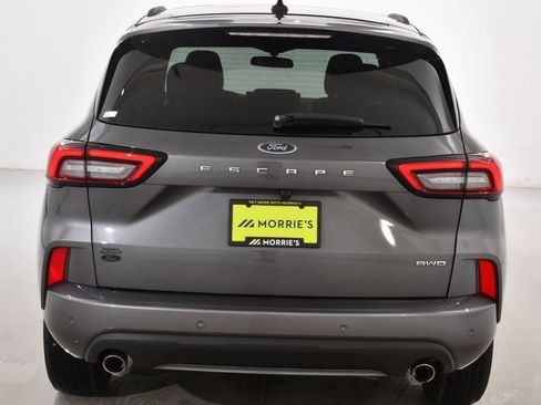 Used 2023 Ford Escape ST-Line w/ Tech Pack #1 AWD/4WD image 13
