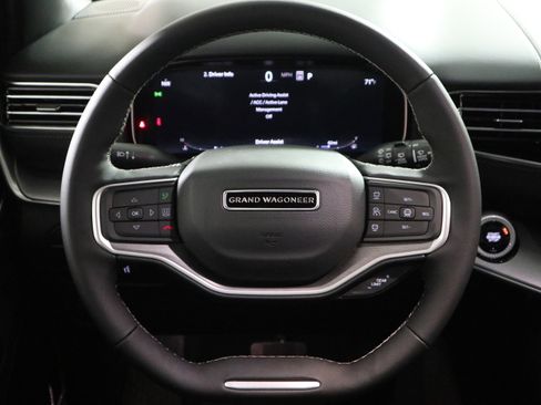 New 2026 Jeep Grand Wagoneer Limited AWD/4WD image 18