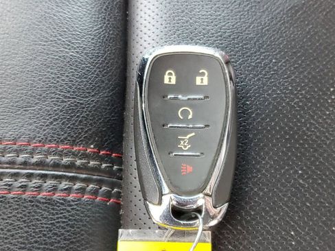 Used 2023 Chevrolet Traverse RS w/ LPO, Floor Liner Package image 37