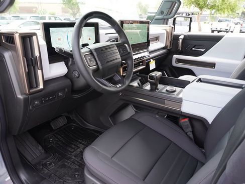 New 2025 GMC Hummer EV 2X image 16