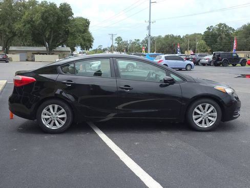 Used 2016 Kia Forte LX w/ LX Popular Plus Package FWD image 4
