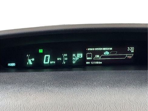 Used 2015 Toyota Prius Four FWD image 15