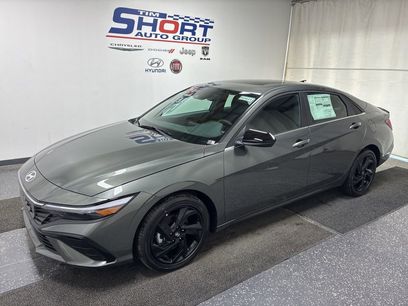 New 2026 Hyundai Elantra SEL Sport w/ Cargo Package