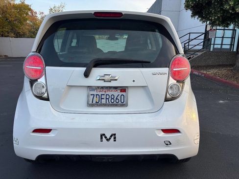 Used 2014 Chevrolet Spark LT image 7