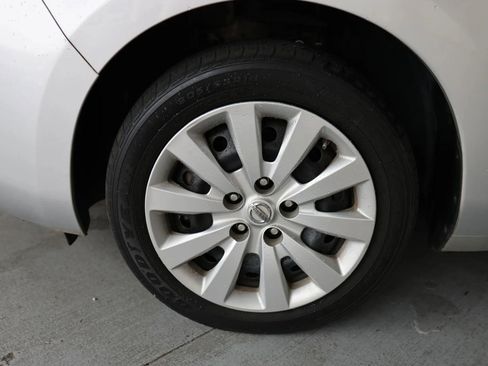 Used 2014 Nissan Leaf S image 28