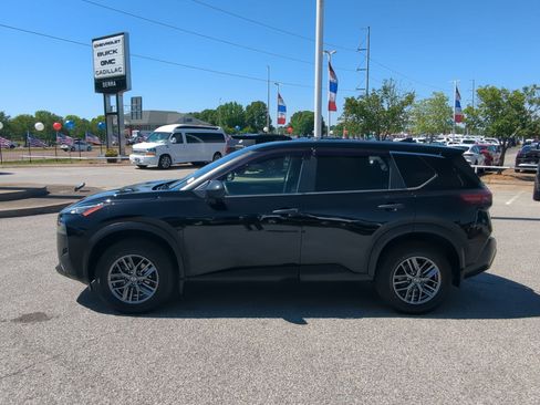 Used 2021 Nissan Rogue S FWD image 5