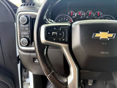 Used 2019 Chevrolet Silverado 1500 LT w/ Convenience Package image 19