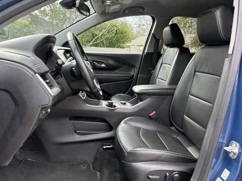 Certified 2024 GMC Terrain SLT AWD/4WD image 15