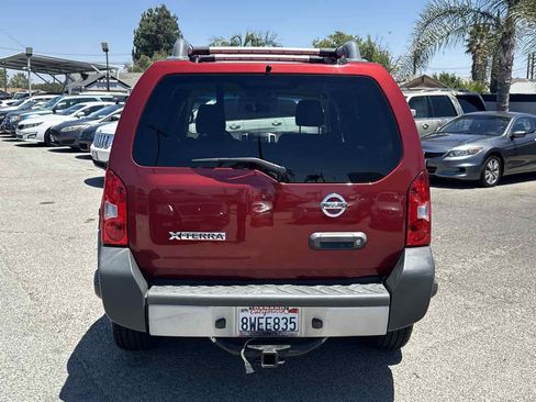 Used 2015 Nissan Xterra 2WD image 3