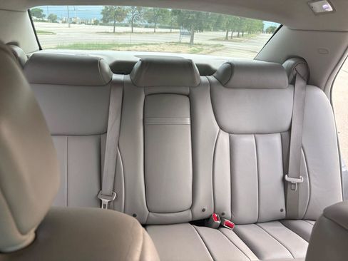 Used 2006 Cadillac DTS FWD image 39
