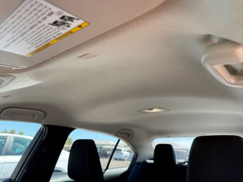 Used 2025 Toyota Corolla LE FWD image 12