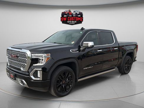 Used 2022 GMC Sierra 1500 Denali w/ Denali Premium Package AWD/4WD image 3