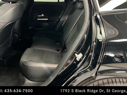 Certified 2025 Mercedes-Benz GLA 250 image 21