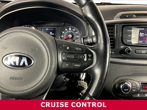 Used 2016 Kia Sorento EX FWD image 12