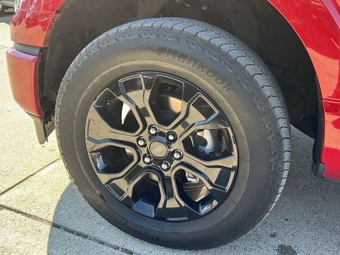 Used 2023 Ford F150 Lariat w/ Equipment Group 502A High AWD/4WD image 9