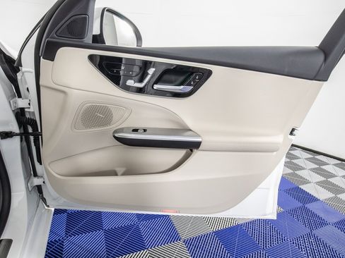 Used 2024 Mercedes-Benz C 300 4MATIC Sedan image 14