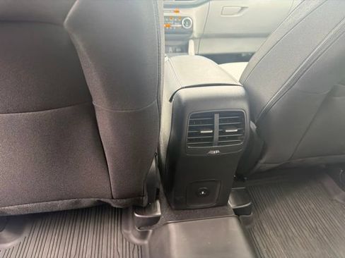 Used 2024 Ford Escape Active AWD/4WD image 18