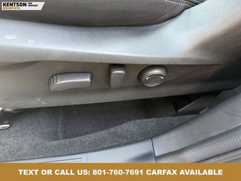 Used 2024 Subaru Forester Premium AWD/4WD image 30