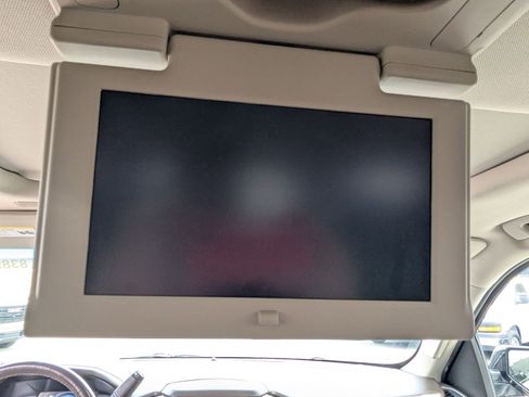 Used 2018 GMC Yukon XL Denali w/ Denali Ultimate Package image 29