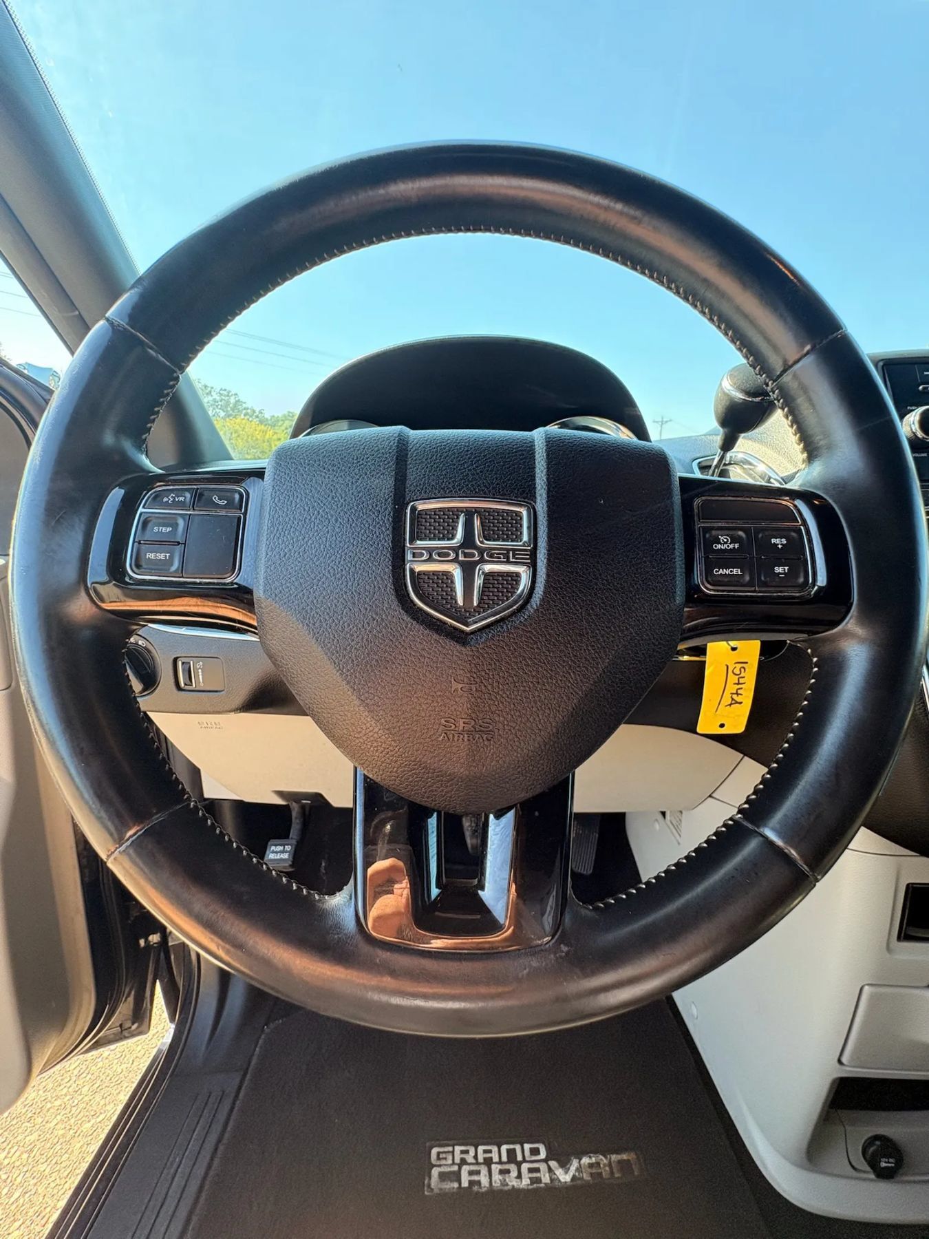 Used 2016 Dodge Grand Caravan SE FWD image 15