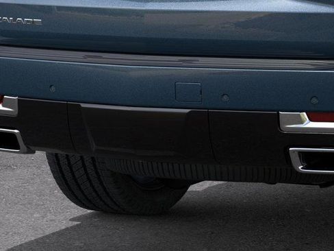 New 2026 Cadillac Escalade ESV Luxury w/ Touring Package image 39