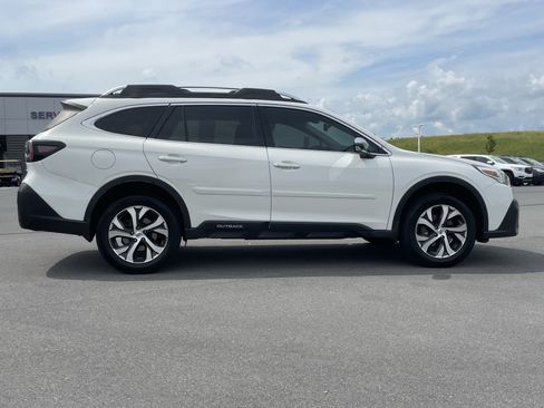 Used 2021 Subaru Outback Touring w/ Popular Package #2 AWD/4WD image 2