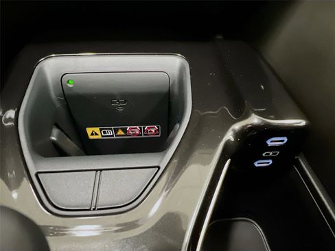 New 2026 Toyota Crown Nightshade image 14