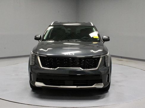 Used 2024 Kia Sorento S FWD image 7