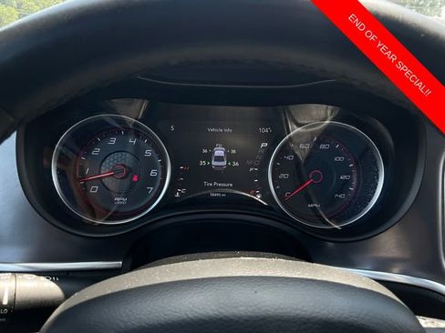 Used 2020 Dodge Charger SXT image 19