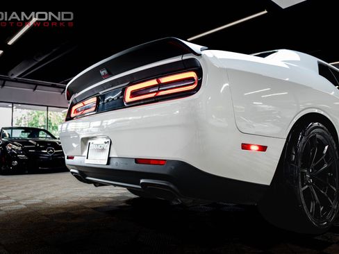 Used 2023 Dodge Challenger SRT Hellcat RWD image 26
