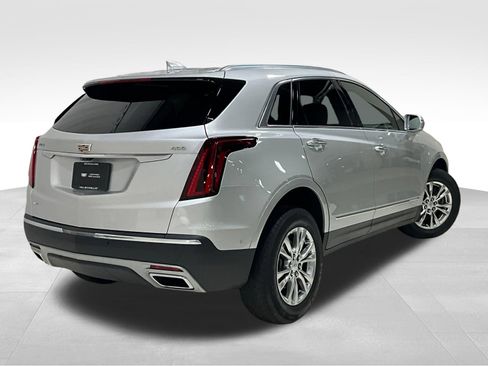 Used 2020 Cadillac XT5 Premium Luxury AWD/4WD image 4