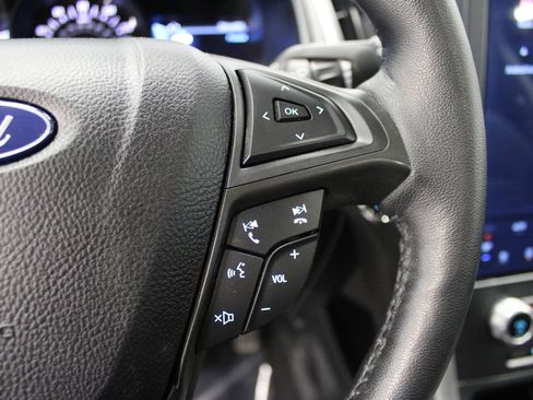 Used 2022 Ford Edge SEL w/ Convenience Package image 24