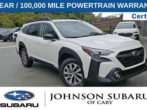 Used 2025 Subaru Outback Premium w/ Popular Package #1A image 2