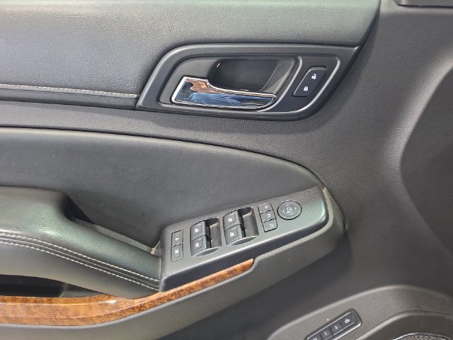 Used 2015 Chevrolet Suburban LTZ AWD/4WD image 15