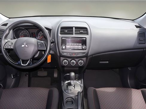 Used 2017 Mitsubishi Outlander Sport LE FWD image 13