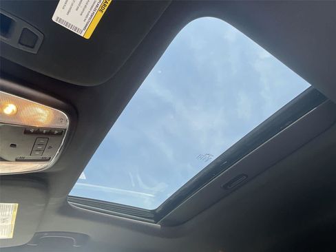 Used 2016 Jeep Grand Cherokee Limited AWD/4WD image 14