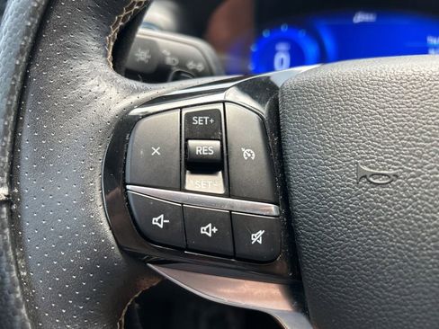 Used 2023 Ford Explorer ST image 20