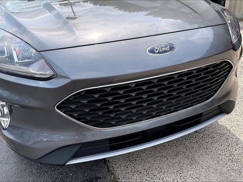 Used 2022 Ford Escape SEL AWD/4WD image 29