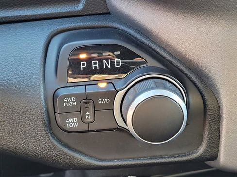 Used 2024 RAM 2500 Big Horn w/ Bed Utility Group image 17