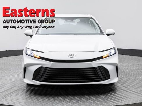 Used 2025 Toyota Camry LE FWD image 2