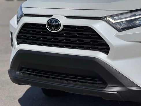 Used 2025 Toyota RAV4 XLE Premium image 6