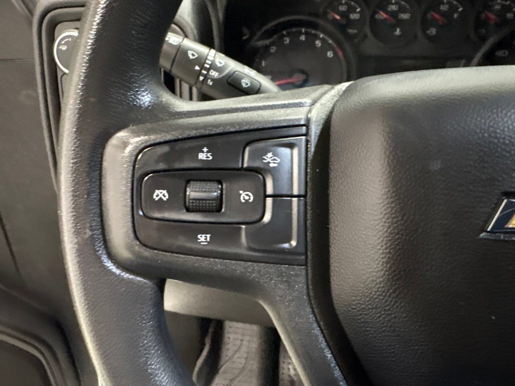 Used 2023 Chevrolet Silverado 1500 Custom AWD/4WD image 26