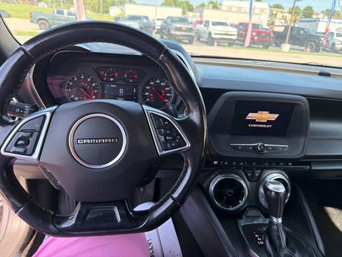 Used 2021 Chevrolet Camaro LT RWD image 12