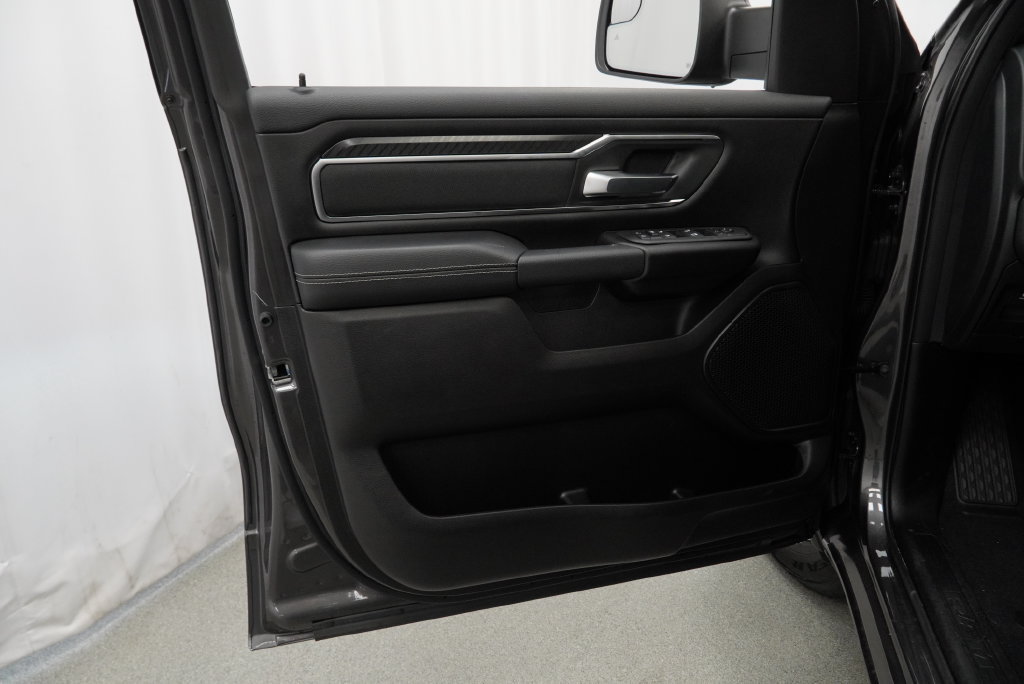 New 2026 RAM 1500 Big Horn AWD/4WD image 26