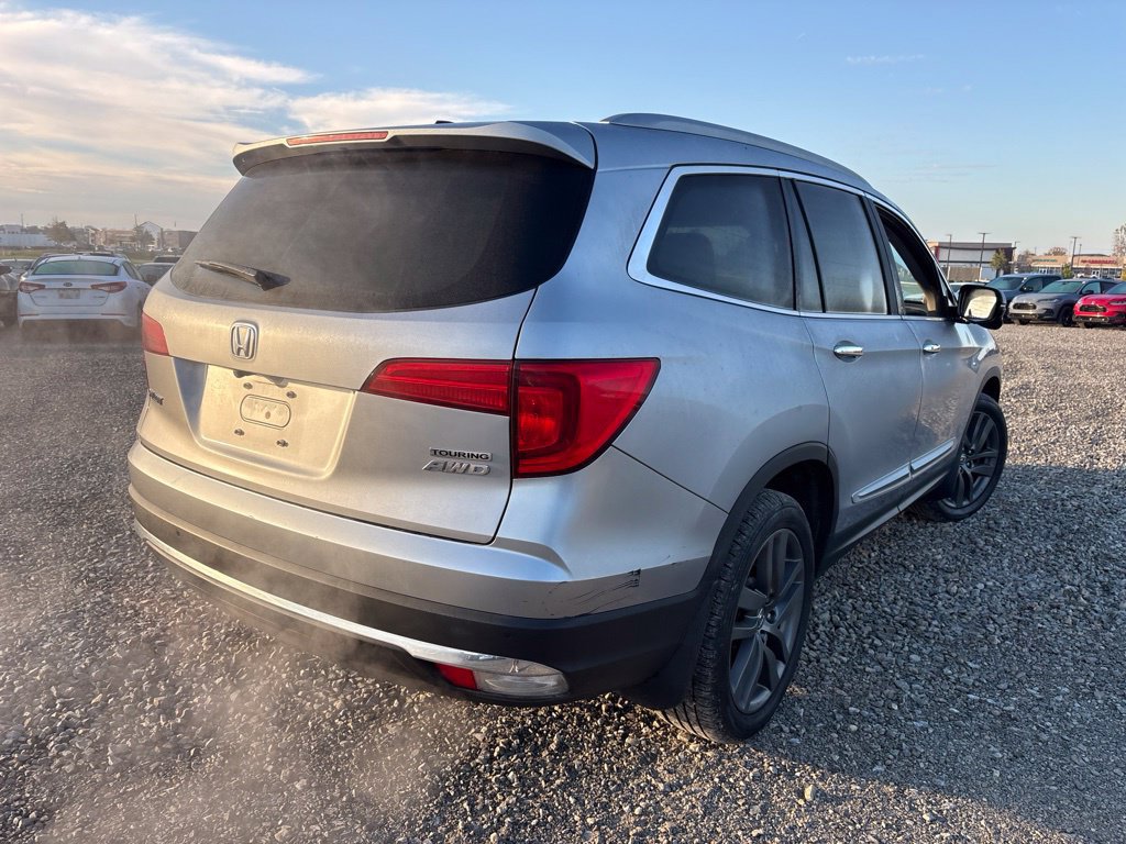 Used 2017 Honda Pilot Touring image 13