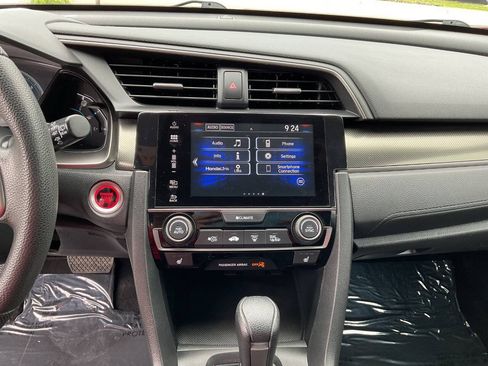 Used 2018 Honda Civic EX image 21
