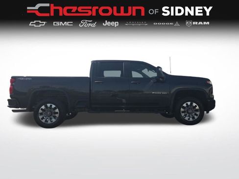 Used 2024 Chevrolet Silverado 2500 Custom w/ Custom Value Package AWD/4WD image 12
