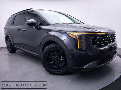 Used 2025 Kia Carnival SX